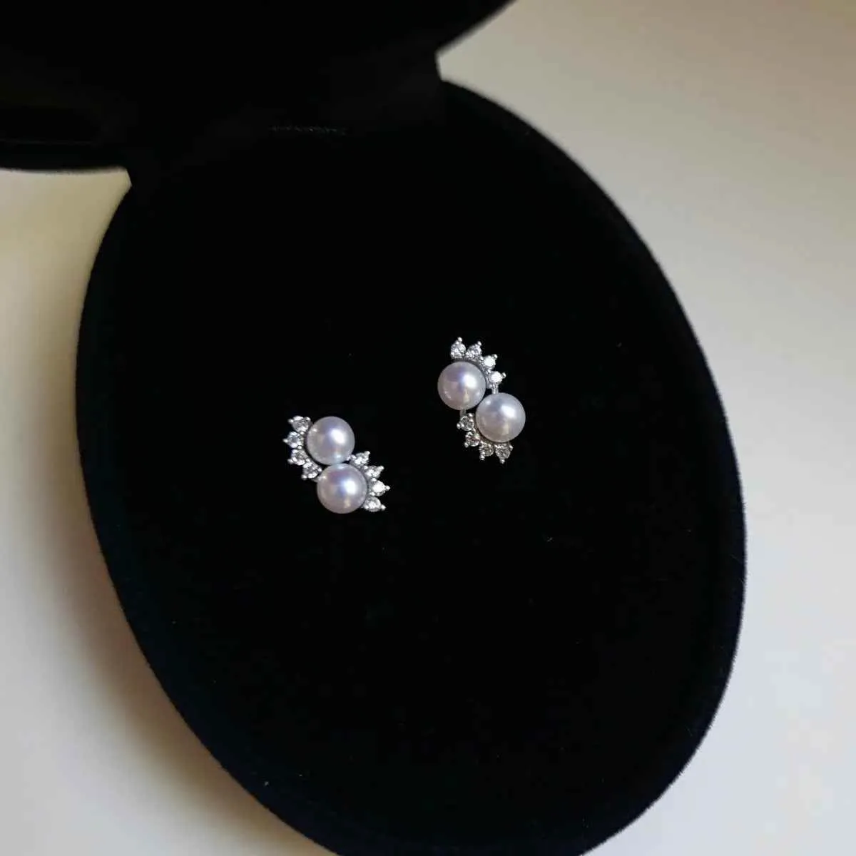 925 Sterling Silver Stud Earrings Charm Jewelry - Pearl Zircon - Xm382