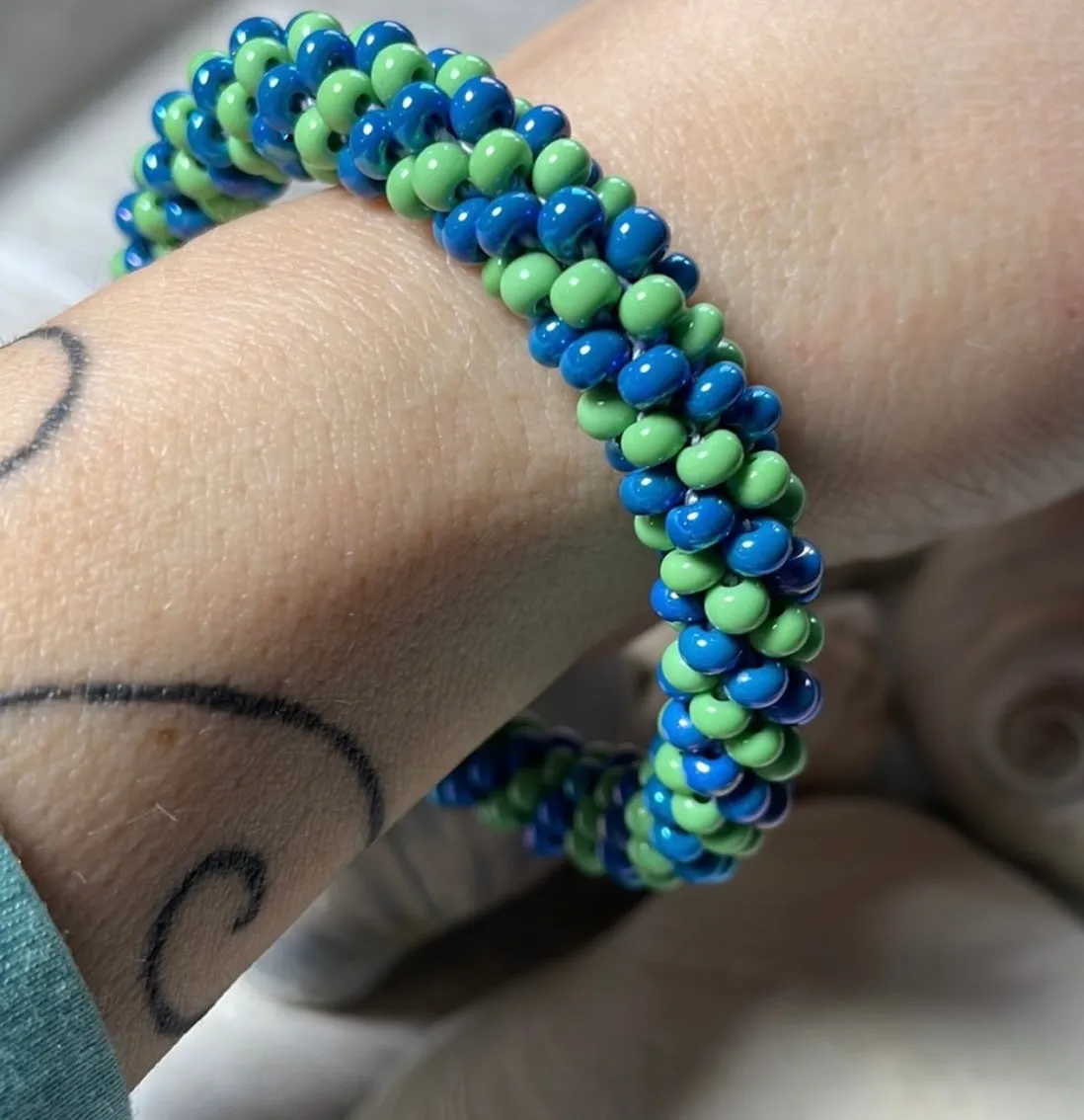 Blue green twist