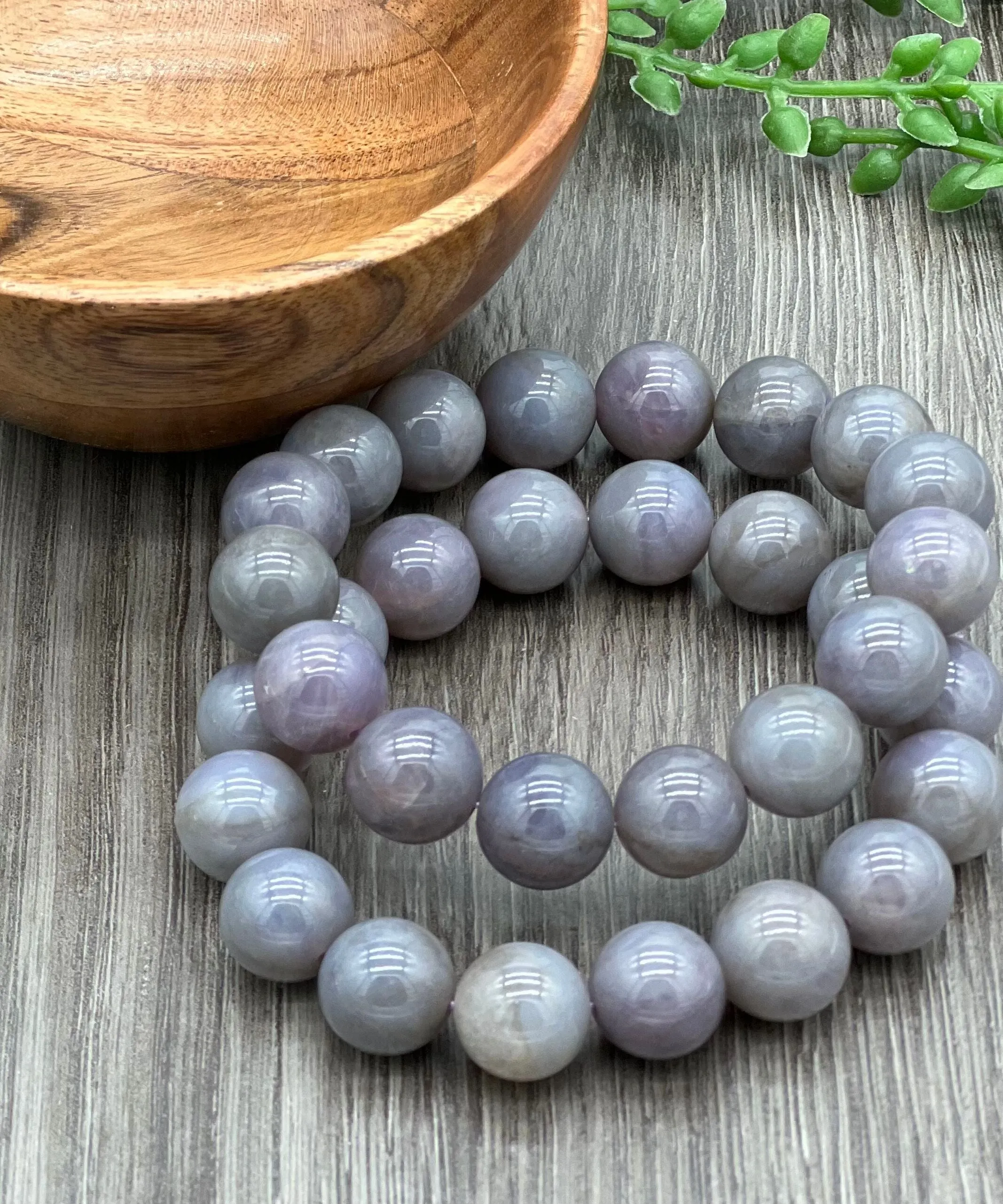 Lavender Quartz Bracelet
