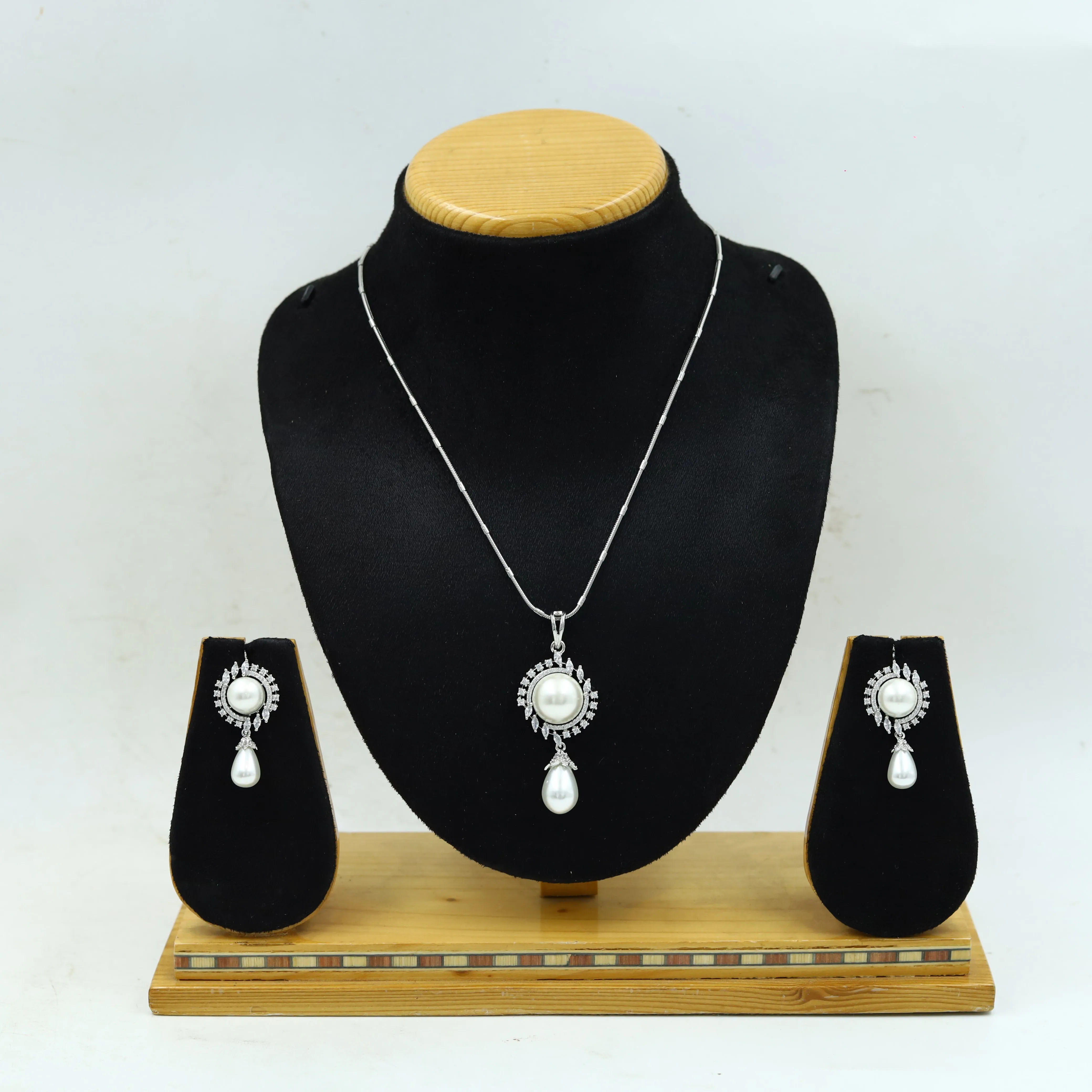 Light Zircon/AD Pendant Set 14866-08