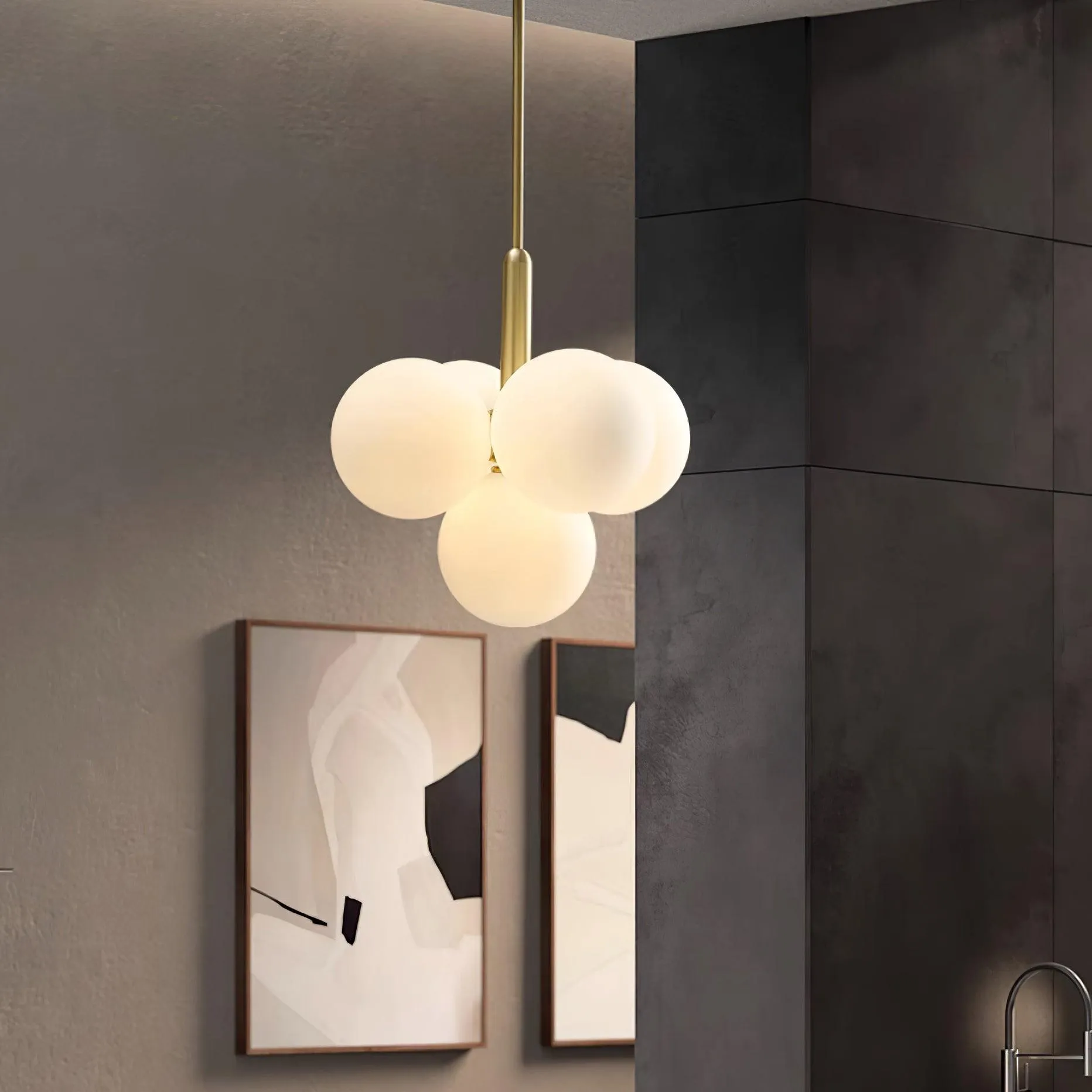 Marais Pointe Chandelier