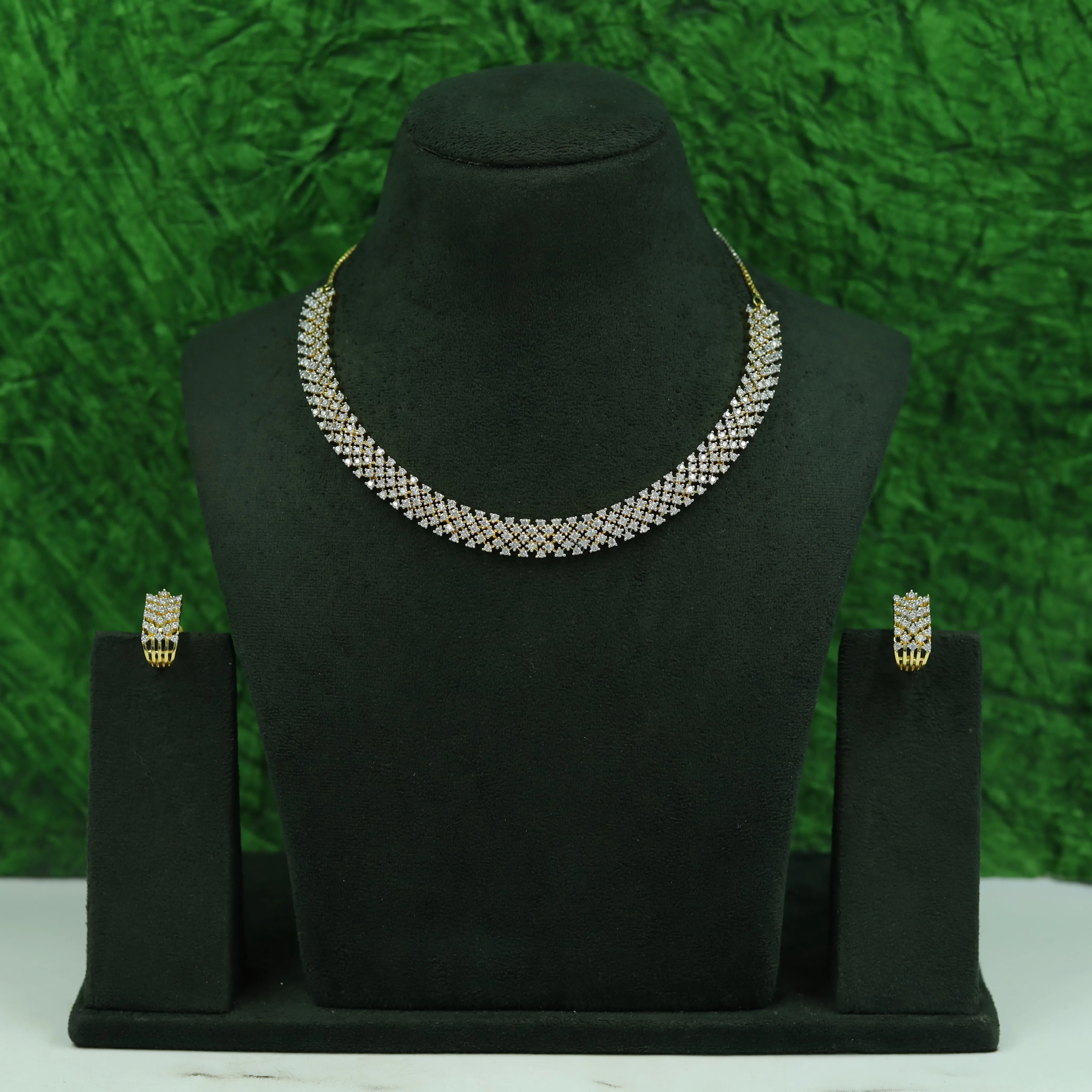 Round Neck Zircon/AD Necklace Set 16903-08