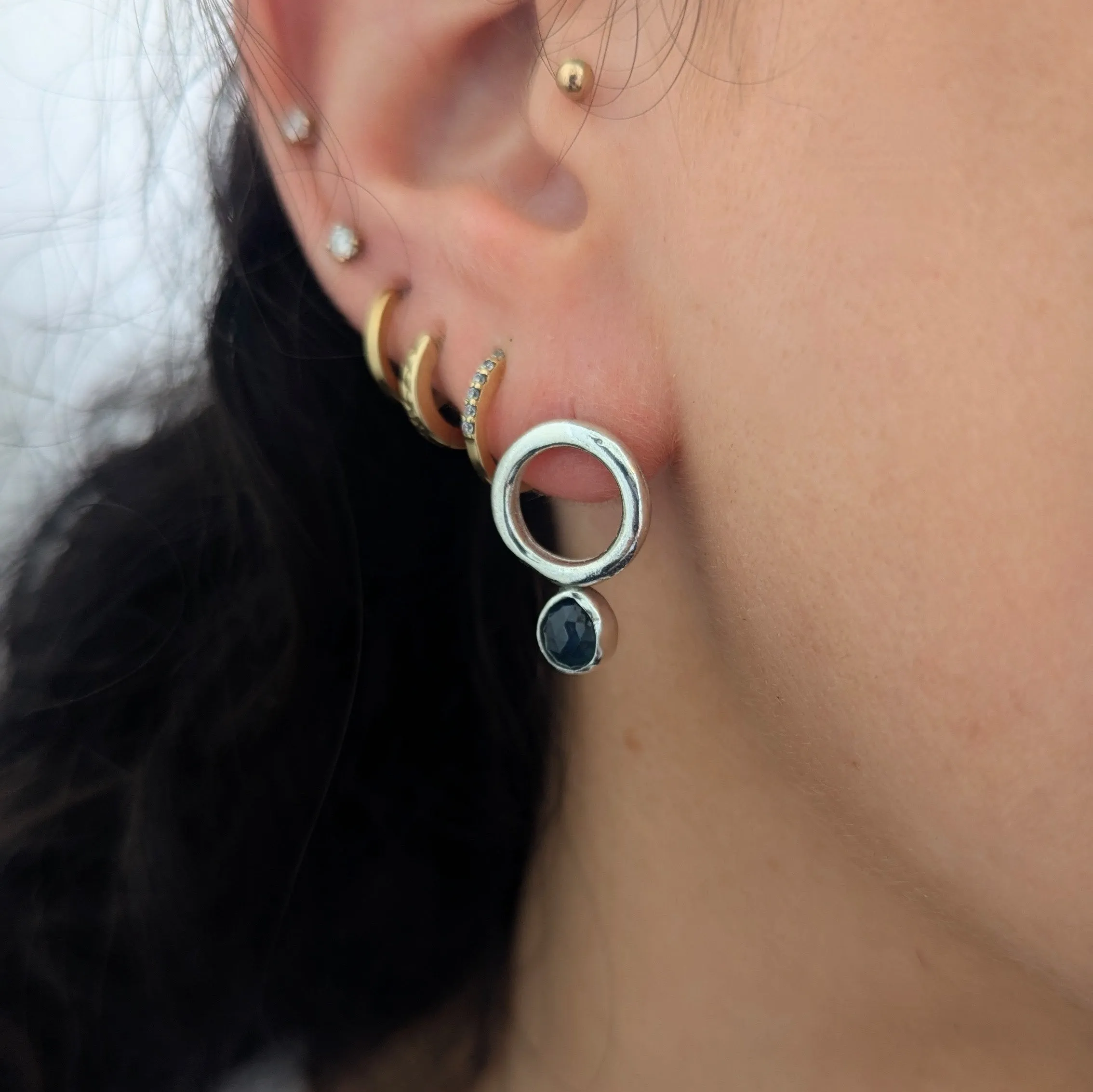 Silver studs earrings with sapphire