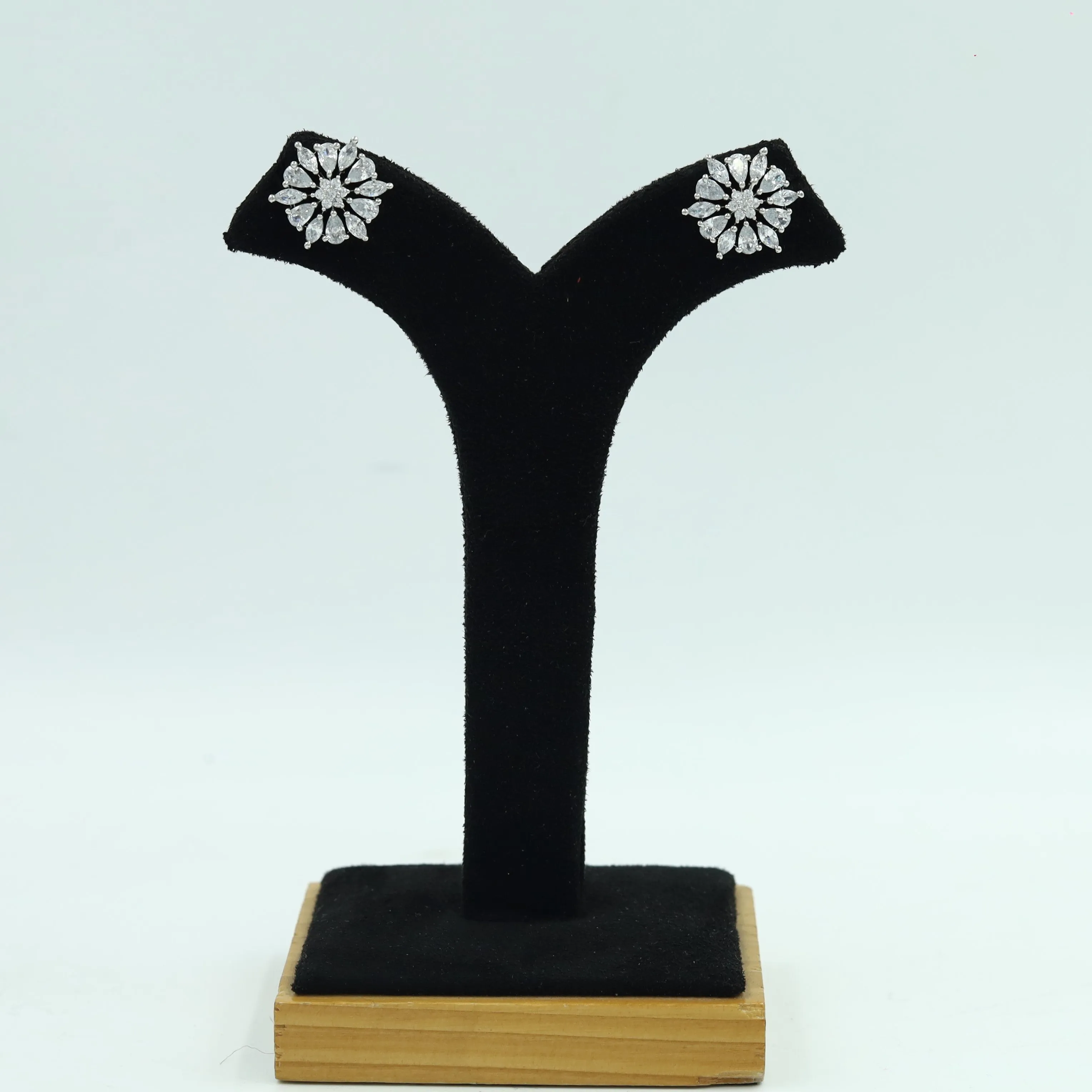 Tops/Studs Zircon/AD Earring 8605-08