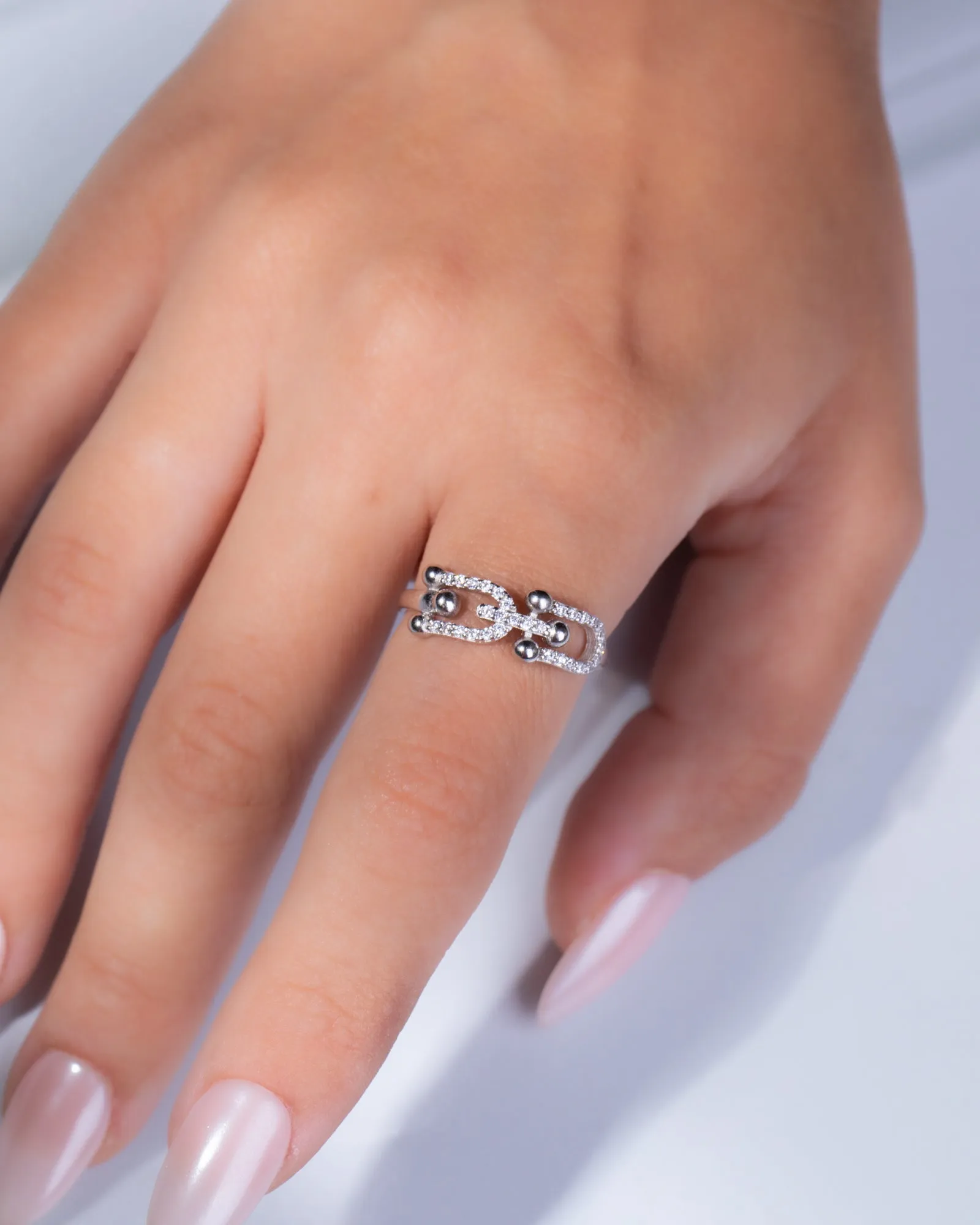 Zircon (102) Ring