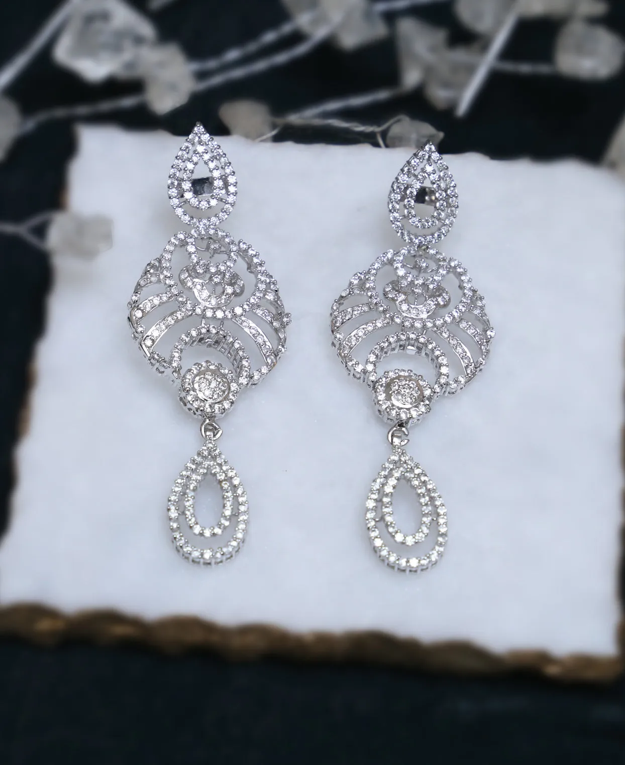 Zircon Elegance 2